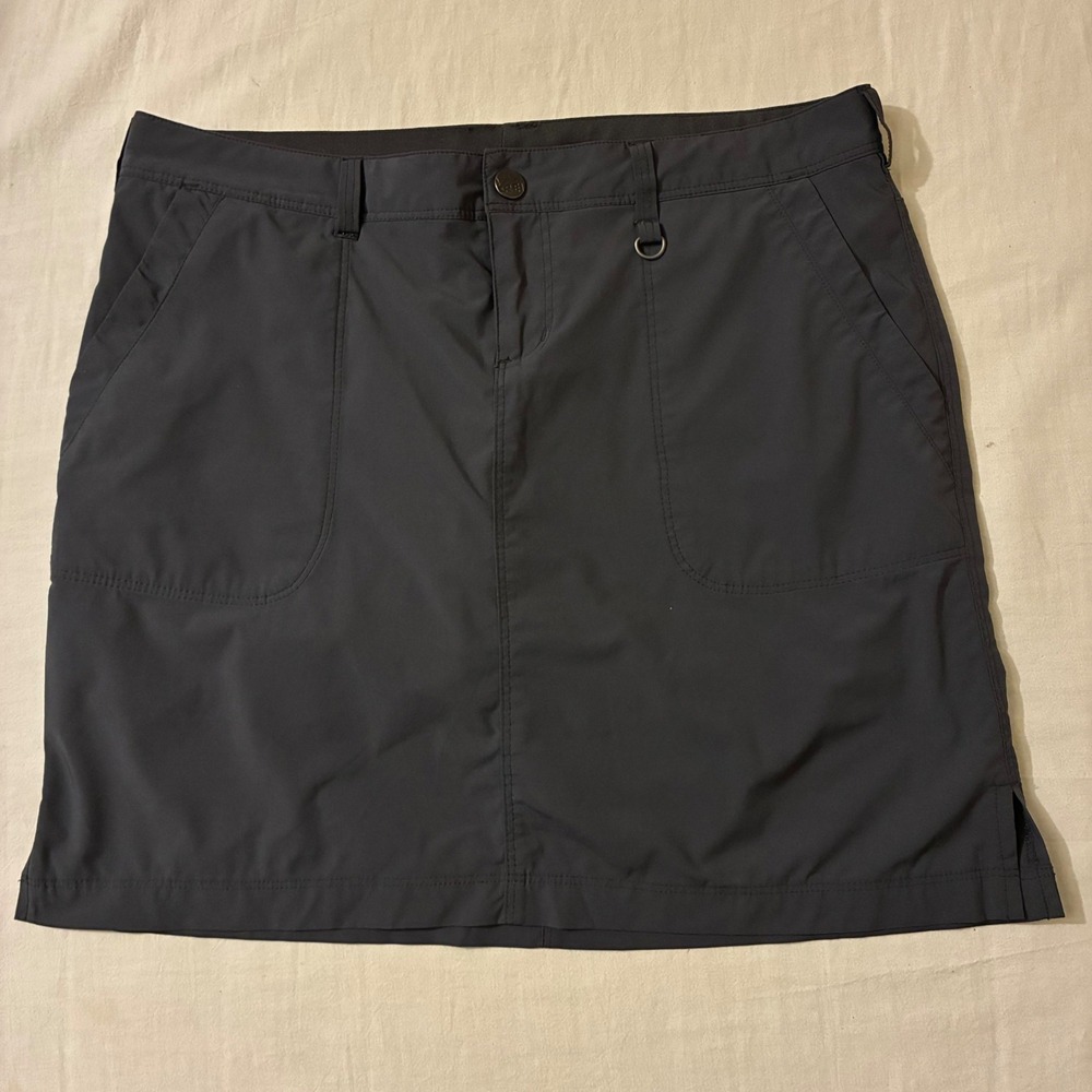 REI Womens Size 8 Gray Hiking Skort Active Outdoor Utility Skirt Stretch